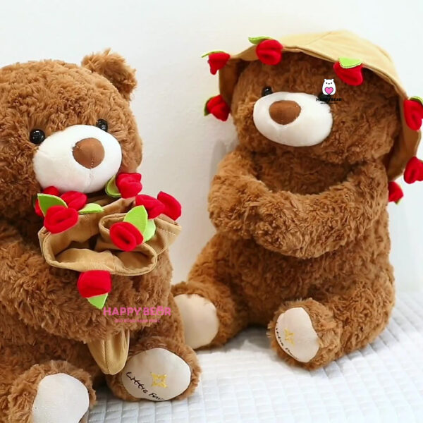 Gấu bông teddy dáng ngồi kèm mũ và ôm hoa hp203