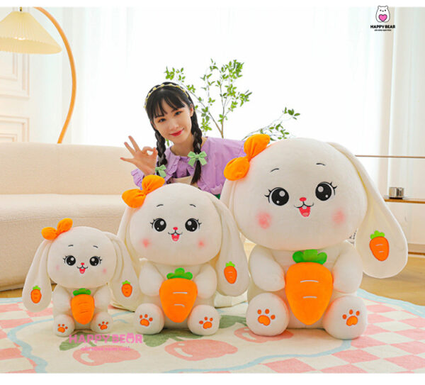 Gấu bông thỏ tai dài dễ thương ôm cà rốt và dâu HAPPY BEAR size 60CM