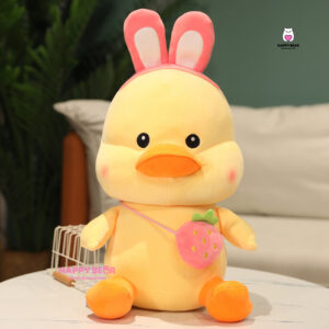 Gấu Bông Vịt Vàng Lông Nhung Đeo Túi Dâu Dễ Thương HP158 - HAPPY BEAR